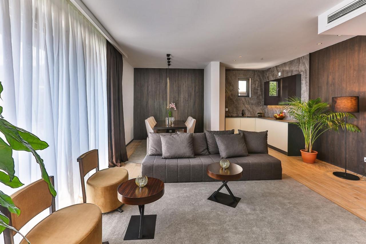 Green Stone Apartments Hotel Rafajlovići Kültér fotó